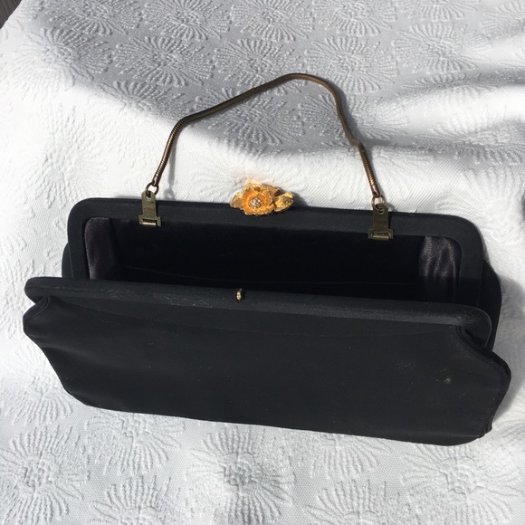 VINTAGE Black satin handbag w/ comb & mirror - Picture 5 of 9